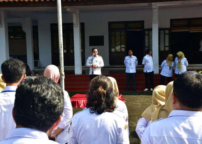 Plt Bupati Pekalongan Sukirman Tekankan Soliditas dan Profesionalisme ASN Pasca Libur Lebaran