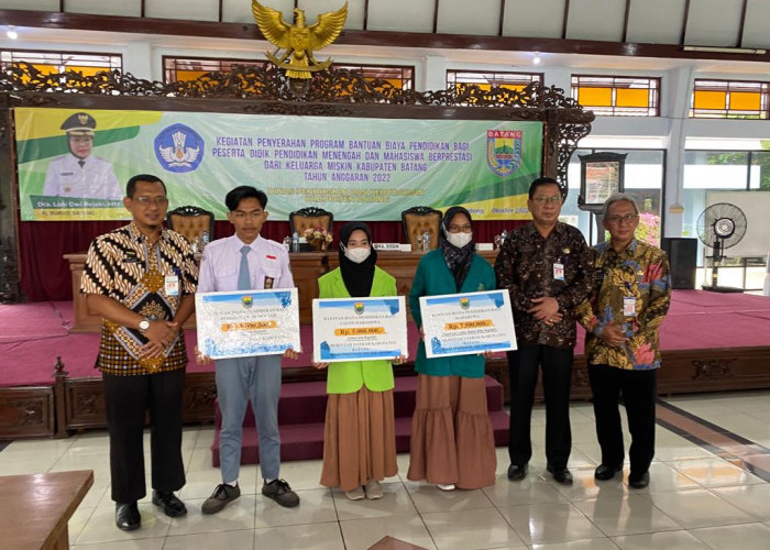 Gas Daftar, Pemkab Batang Buka Beasiswa Pelajar dan Mahasiswa Total Rp600 Juta