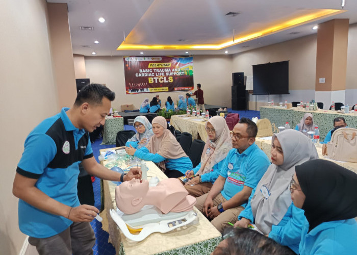 RSUD Batang Gelar Pelatihan BTCLS untuk Tingkatkan Kompetensi Perawat Tangani Kegawatdaruratan