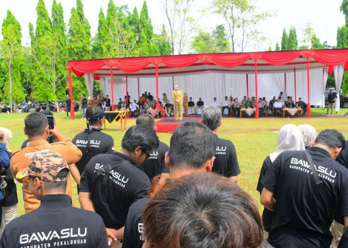 Apel Siaga Bawaslu Kabupaten Pekalongan, Bupati Fadia Arafiq Berikan Arahan Penting Untuk Pengawasan Pemilu 20