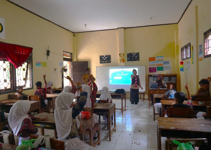 Semarak Ramadan 2026, Pramuka UIN Gusdur Pekalongan Perkuat Pengabdian Desa