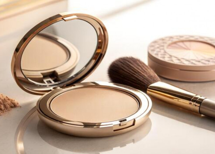 5 Merk Bedak Murah yang Tahan Lama dan Bagus, Nggak Luntur saat Berkeringat 