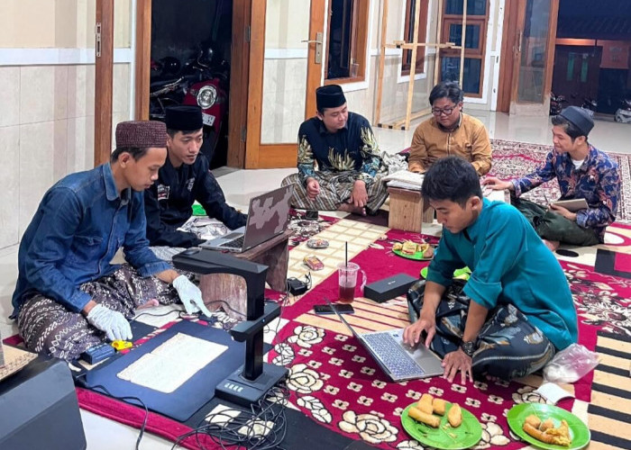 Jelang Haul ke-15, Puluhan Karya KH Ahmad Subki Masyhadi Sampangan Pekalongan Mulai Didigitalisasi