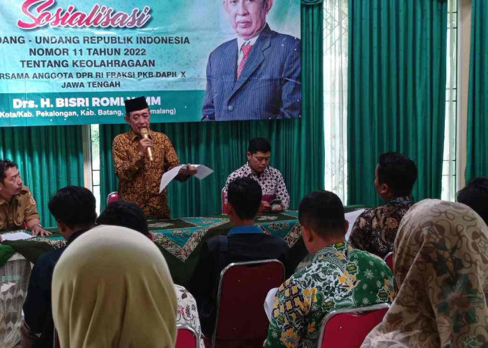Bisri Sosialisasikan UU No 11 Tahun 2022 Keolahragaan kepada Guru SMK di Kabupaten Pekalongan