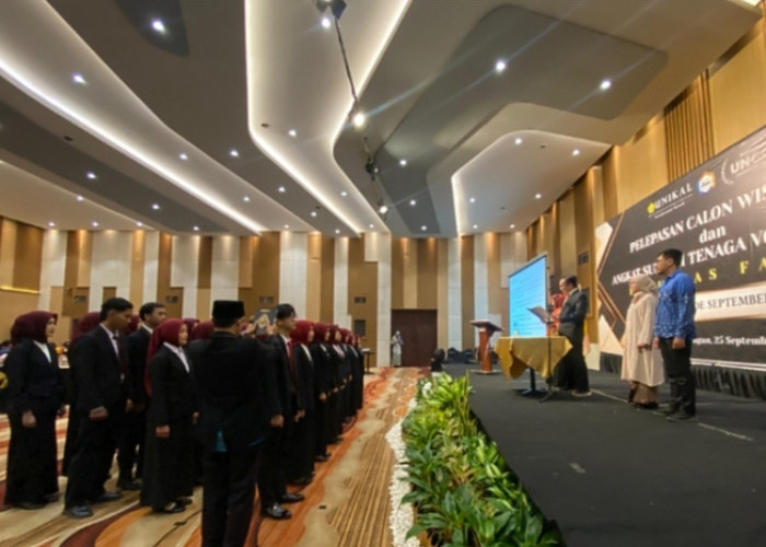 Fakultas Farmasi Unikal Lepas 80 Calon Wisudawan, Siap Terjun ke Dunia Kerja