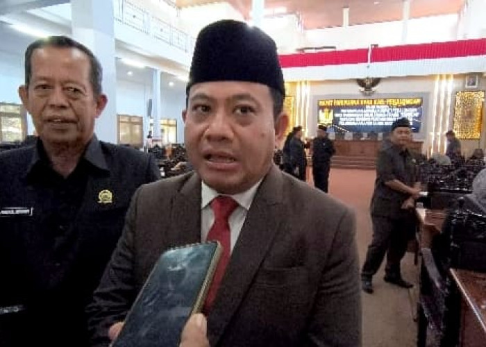 Plt Bupati Pekalongan Sukirman Tegaskan Lapak PRK Dikelola Pemkab, Praktik Jual Beli Ilegal Akan Ditindak