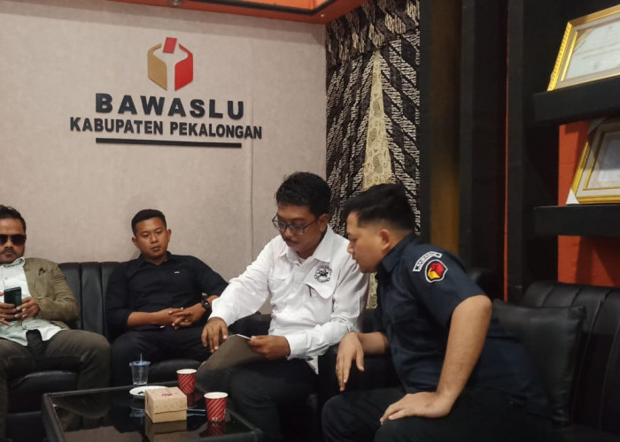 4 Kades dan 1 Perangkat Desa Dilaporkan ke Bawaslu Kabupaten Pekalongan, Melanggar Kode Etik Dalam Pemilu 2024