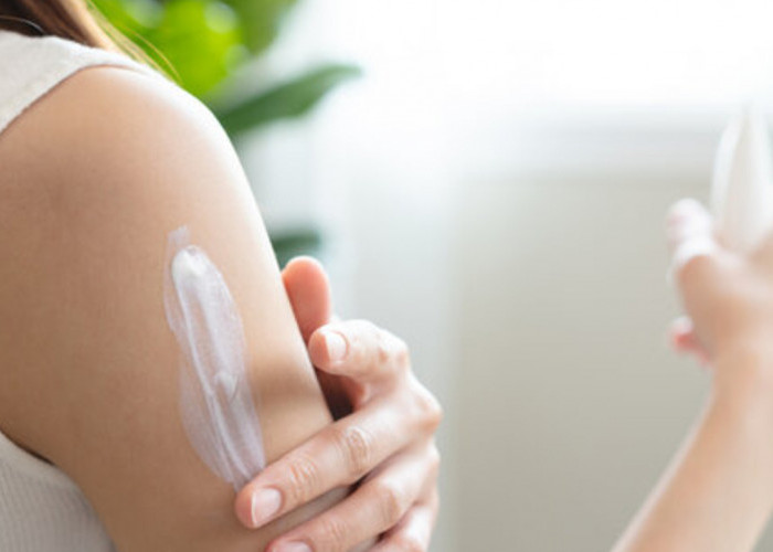 5 Pilihan Body Lotion Mengandung Vitamin C untuk Memutihkan Kulit Belang