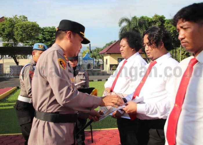 Ungkap Kasus Bahan Petasan, Anggota Polres Diganjar Penghargaan