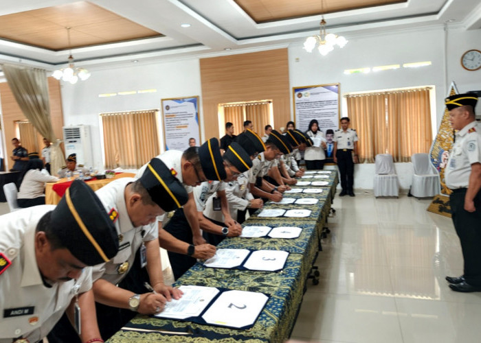 Perkuat Integritas Pemasyarakatan, Kalapas Pekalongan Hadiri Penandatanganan Pakta Integritas di Nusakambangan