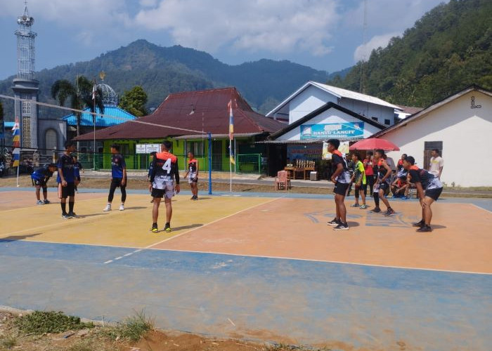 Semarakkan HUT Ke-78 TNI, Koramil Lebakbarang Gelar Turnamen Bola Voli dan Tenis Meja Antar Desa