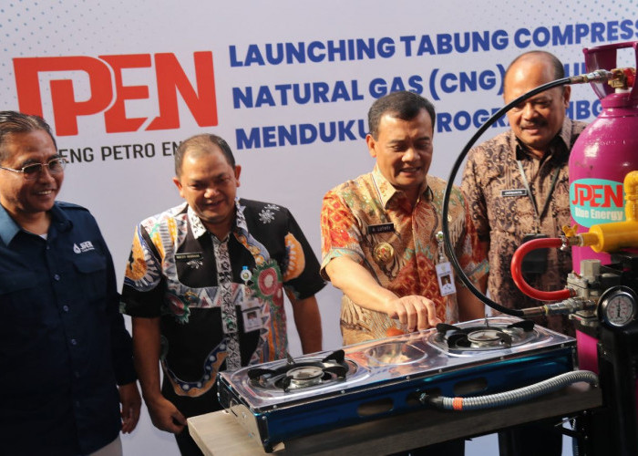 Lebih Murah, Ahmad Luthfi Dorong Dapur MBG dan Rumah Tangga Gunakan CNG