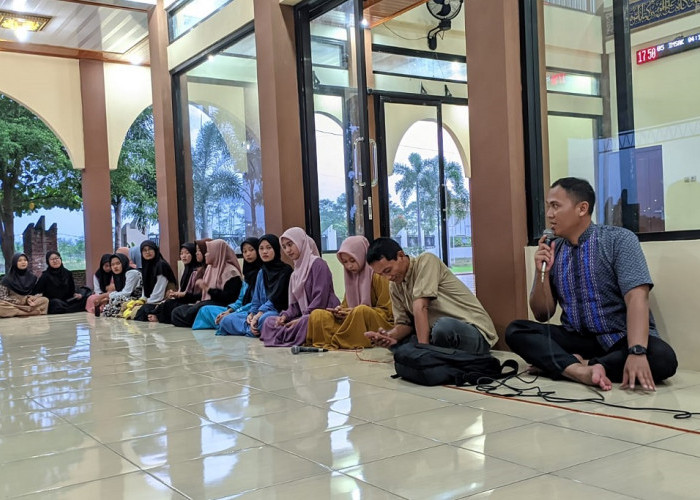 Tak Hanya Dalami Ilmu Keagamaan, Siswa SMKN 1 Warungasem Giatkan Aksi Sosial saat Ramadan