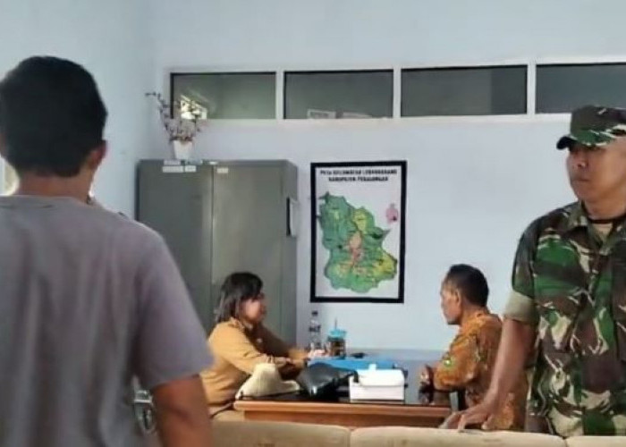 Camat Lebakbarang di Kabupaten Pekalongan Digeruduk Warganya, Ini Penyebabnya