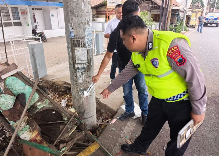 Kecelakaan Maut di Ambokembang, Motor PCX Diduga Zig-zag 70-80 Km/Jam di Jalan Menikung, Satu Tewas di TKP