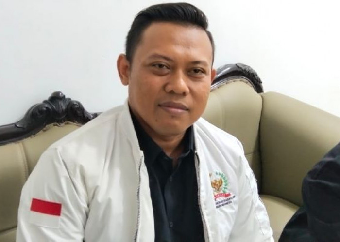 Angkringan Tobrut Menjamur di Kawasan Perkantoran Bupati Pekalongan, Warga Temukan Botol Miras Hingga Kondom