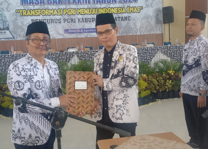 Terpilih Kembali Jadi Ketua, Arief Rohman Tegaskan PGRI Batang Netral di Pilkada 2024