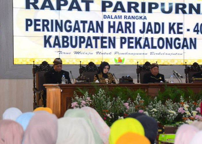 Paripurna Istimewa Hari Jadi ke-402, Bupati Pekalongan Fadia Sampaikan Ucapan Terima Kasih kepada Masyarakat