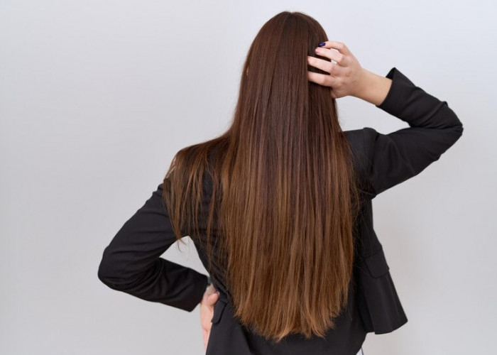 Percantik Rambut Lurusmu, Ini 7 Cara Agar Rambut Sehat Alami Berkilau dan Bebas Rontok Tanpa ke Salon