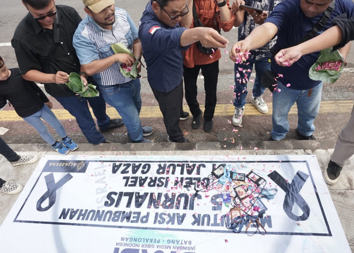 JMSI Batang Gelar Aksi Solidaritas, Kecam Pembunuhan Jurnalis di Gaza