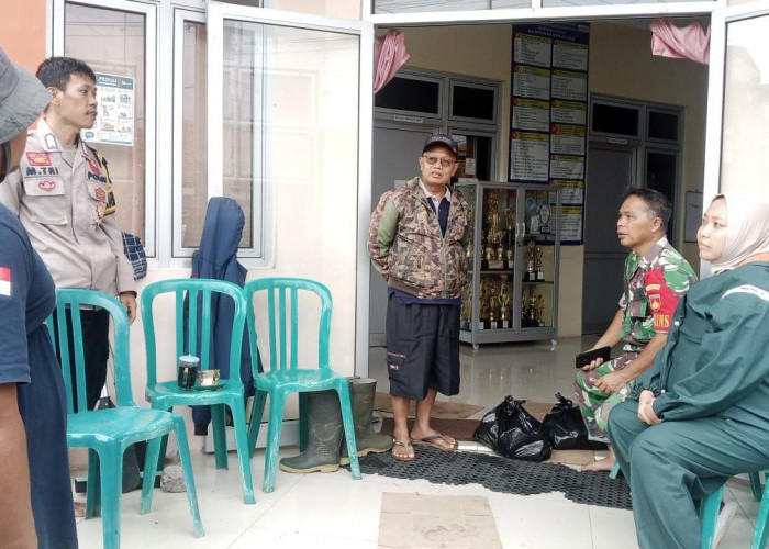 Gerak Cepat! Wakil Walikota Pekalongan Hj Balgis Diab Salurkan 200 Nasi Bungkus untuk Korban Banjir Klego