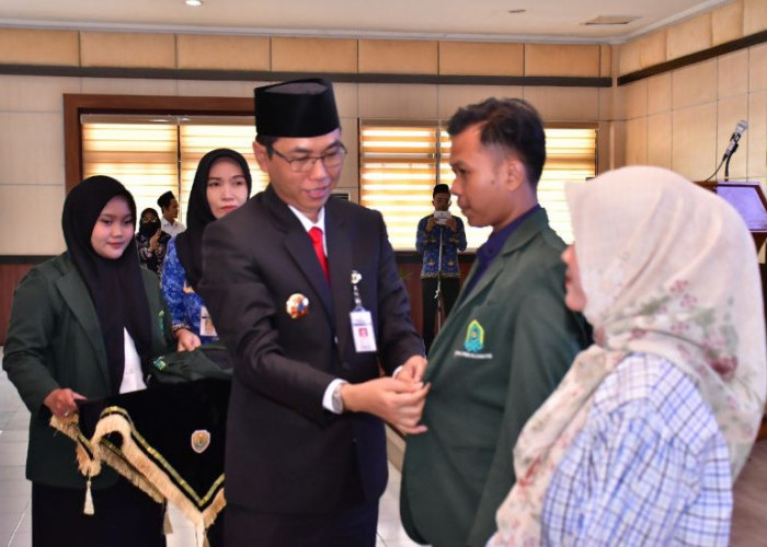 Terima Mahasiswa KKN dari UIN Gus Dur, Pjs Bupati Pekalongan Tekankan Pentingnya Pemberdayaan Masyarakat