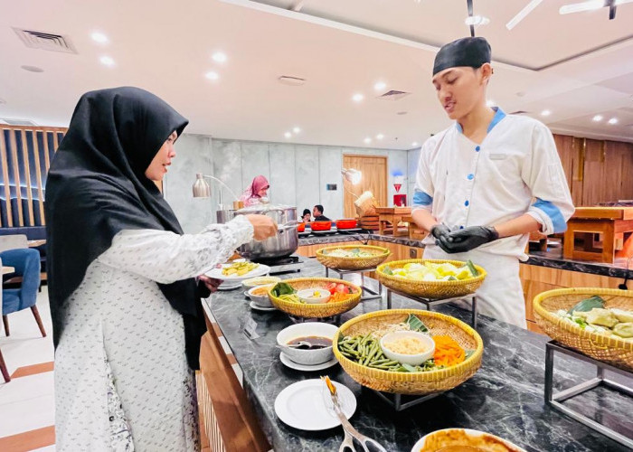 Buffet Nusantara Aston Pekalongan Syariah, 128 Menu Siap Menggugah Selera