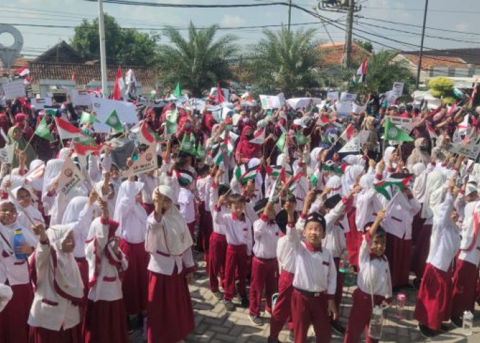 Ribuan Civitas Akademika UMPP dan Pelajar Muhammadiyah di Pekalongan Gelar Aksi Bela Palestina