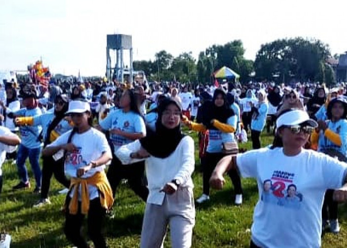 Ribuan Ibu-ibu di Kabupaten Pekalongan Antusias Ikuti Senam Gemoy