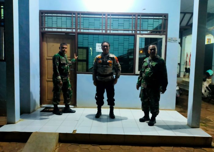 Rekapitulasi Tingkat Kecamatan, Personel TNI-Polri di Kabupaten Pekalongan Dikerahkan Jaga Sekretariat PPK