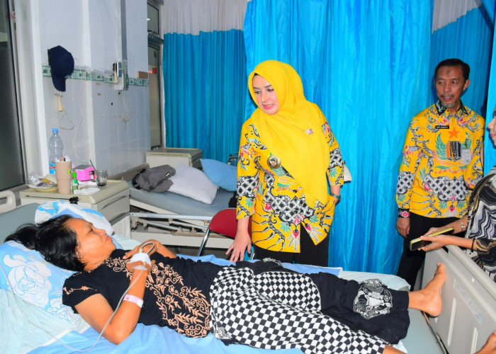 Bupati Fadia Arafiq Sidak ke RSUD Kraton, Pastikan Pelayanan Program Kesehatan Gratis Berjalan Maksimal