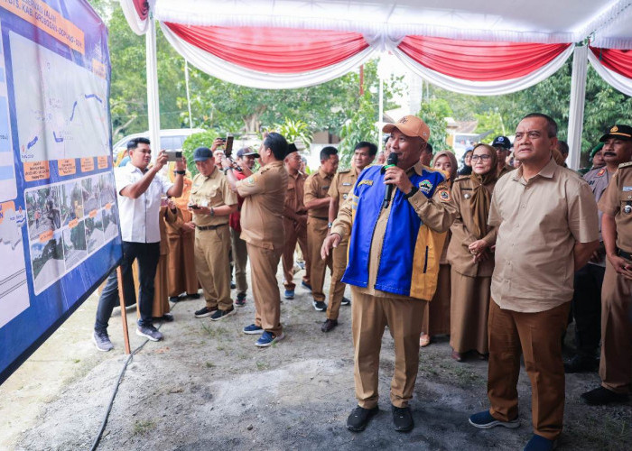 Resmikan Dua Preservasi Ruas Jalan di Blora, Ahmad Luthfi Dorong Pertumbuhan Ekonomi Baru
