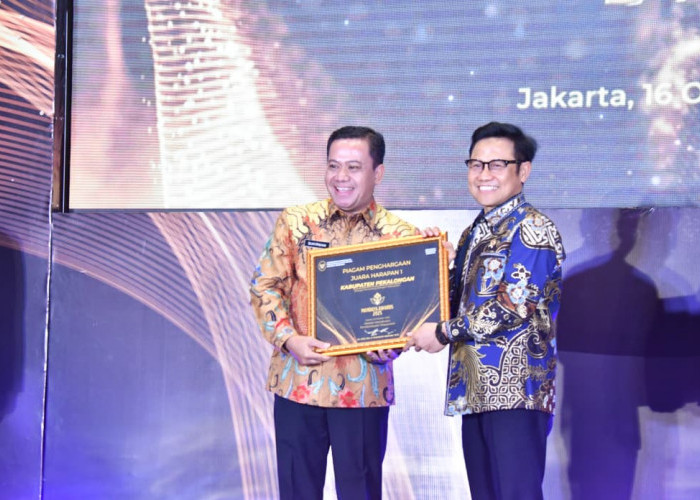 Pemkab Pekalongan Raih Mandaya Award 2025, Bukti Nyata Komitmen dalam Pemberdayaan Masyarakat