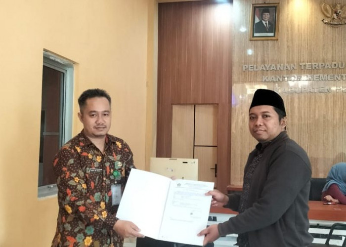 Kemenag Kabupaten Pekalongan Serahkan Rekomendasi Pengangkatan Kepala MTs Gondang dan MI YMI 02 Wonopringgo