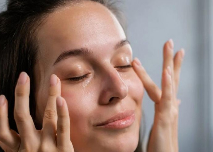 4 Merk Sunscreen untuk Memutihkan Wajah Terbaik, Nggak Cuma Cegah Flek Hitam dan Kerutan Saja
