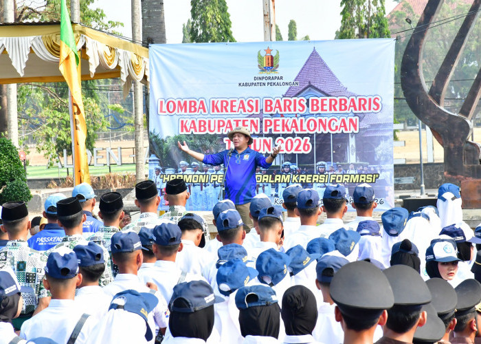 Plt Bupati Pekalongan Sukirman Tekankan Disiplin dan Solidaritas Lewat Lomba Baris-Berbaris