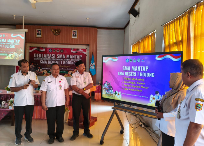 SMA Negeri 1 Bojong Deklarasikan SMA MANTAP, Bekali Siswa dengan Empat Keterampilan