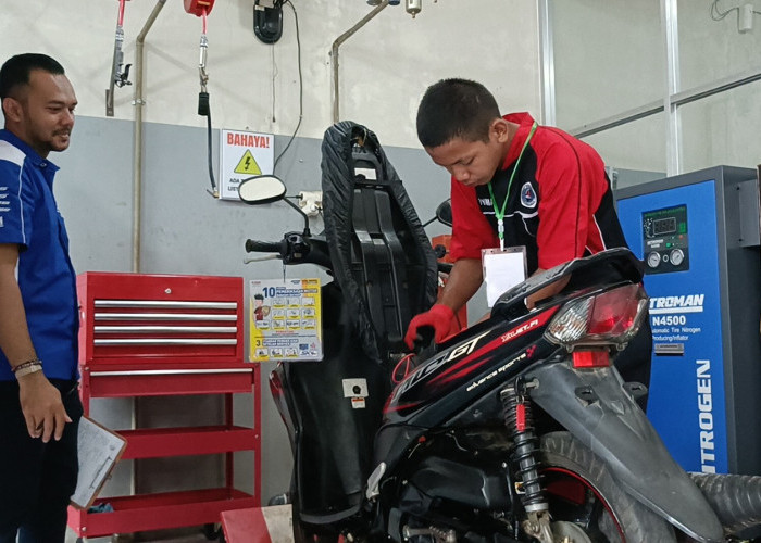 Lomba Otomotif SMK Batang, Siapkan Mekanik Muda Siap Kerja Hadapi Kebutuhan Industri