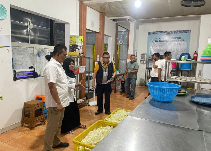 Tim Mabes Polri Sidak ke Dapur Makanan Bergizi Gratis di Batang, Ini Hasilnya