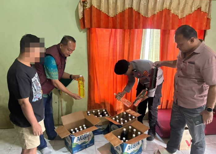 Rumah Warga di Pekalongan Diduga Jadi Tempat Jualan Miras Ilegal, Polisi Gerebek 3 Lokasi, Ini Temuannya