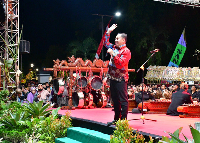Puncak Hari Jadi ke-404, Plt Bupati Pekalongan Sukirman Ajak Warga Perkuat Semangat Membangun Daerah