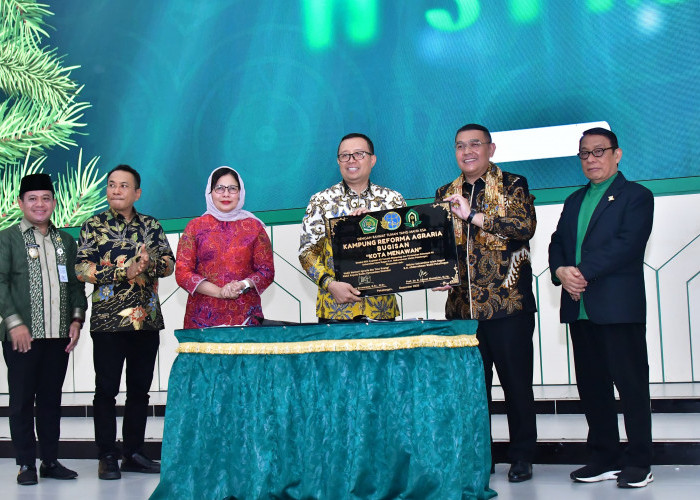 Wabup Pekalongan Apresiasi KKN Tematik UIN Gusdur yang Dorong Kepedulian Lingkungan & Sertifikasi Tanah Wakaf
