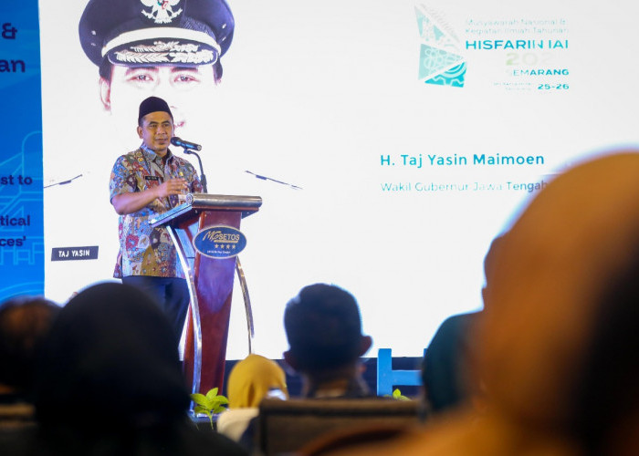 Taj Yasin Sebut Jateng Butuh Pemerataan Tenaga Kefarmasian