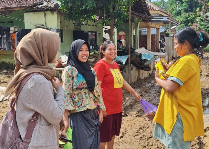 UMPP Peduli : Organisasi Mahasiswa UMPP Bantu korban banjir di Kedungwuni Kabupaten Pekalongan