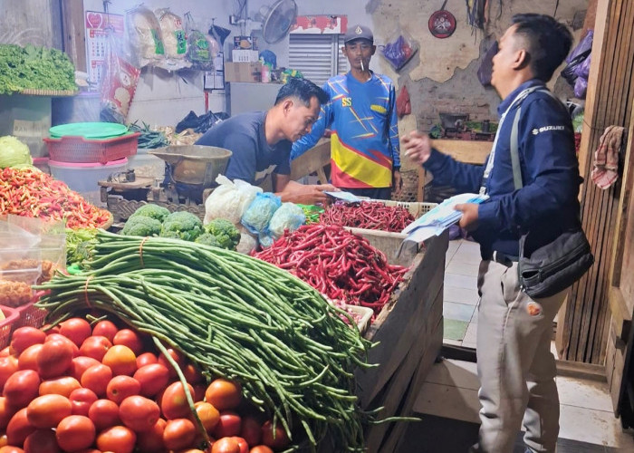 Grebeg Subuh di Pasar Grogolan, Suzuki Pickup Tawarkan Diskon Jutaan Rupiah