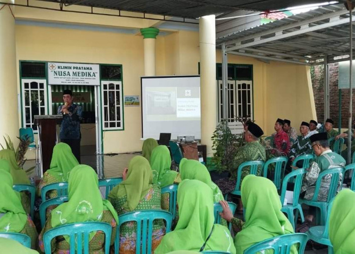 Bisri Hadiri Pembukaan Klinik Pratama Nusa Medika MWC NU Wiradesa