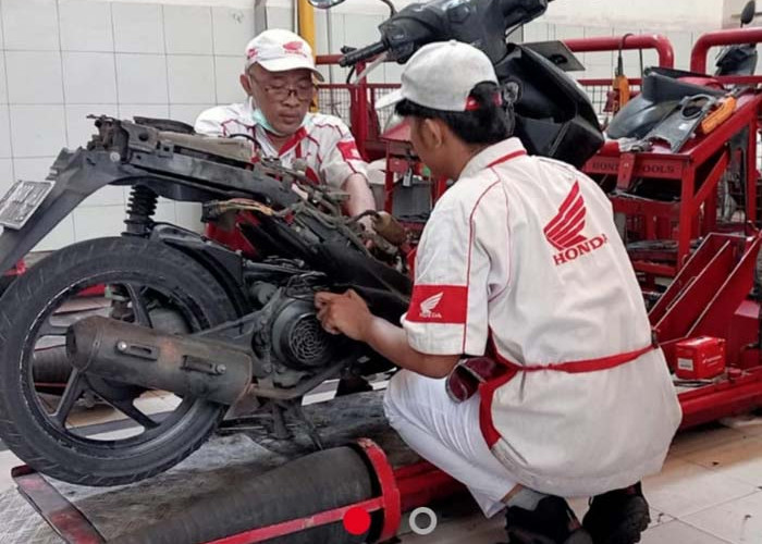 Kenali Cara Kerja Oli Motor, Jangan Lupa Ganti Secara Teratur 