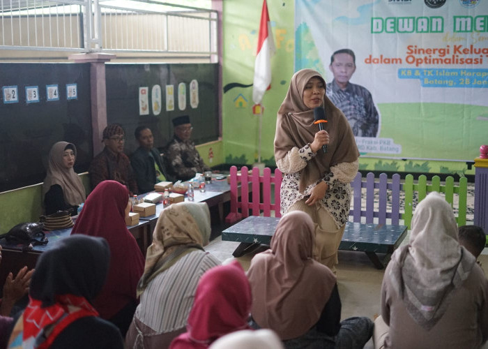 Gandeng JMSI, Anggota DPRD Batang Daryoso Dorong Orang Tua dan Sekolah Perkuat Pola Asuh Anak