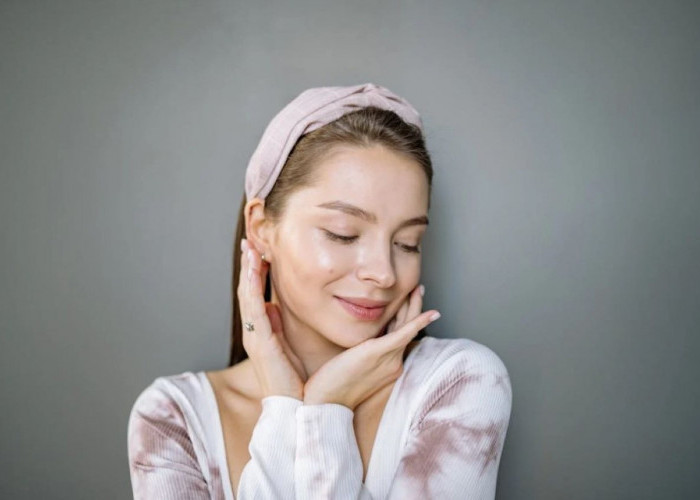 5 Produk Wardah untuk Usia 40 Tahunan yang Ampuh Lawan Flek Hitam