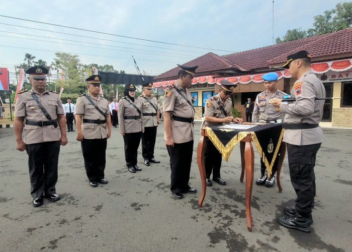 Dari Kasat Reskrim hingga Kasiwas, Empat Pejabat Utama Polres Pekalongan Kota Resmi Berganti